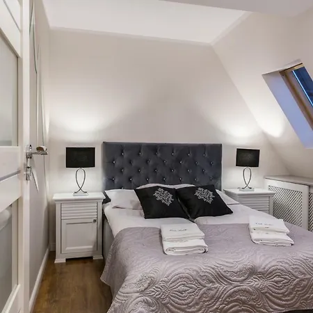 Szymoszkowa Apartmán *