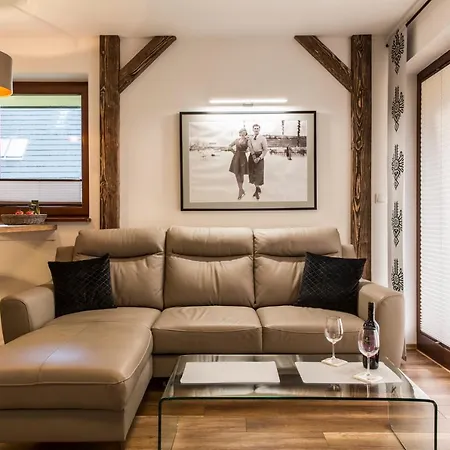 Szymoszkowa Apartmán *